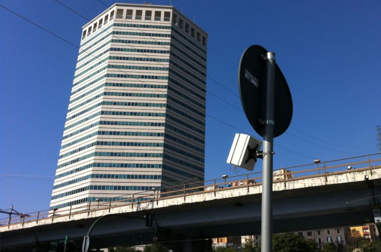 Traffic light control in Genova